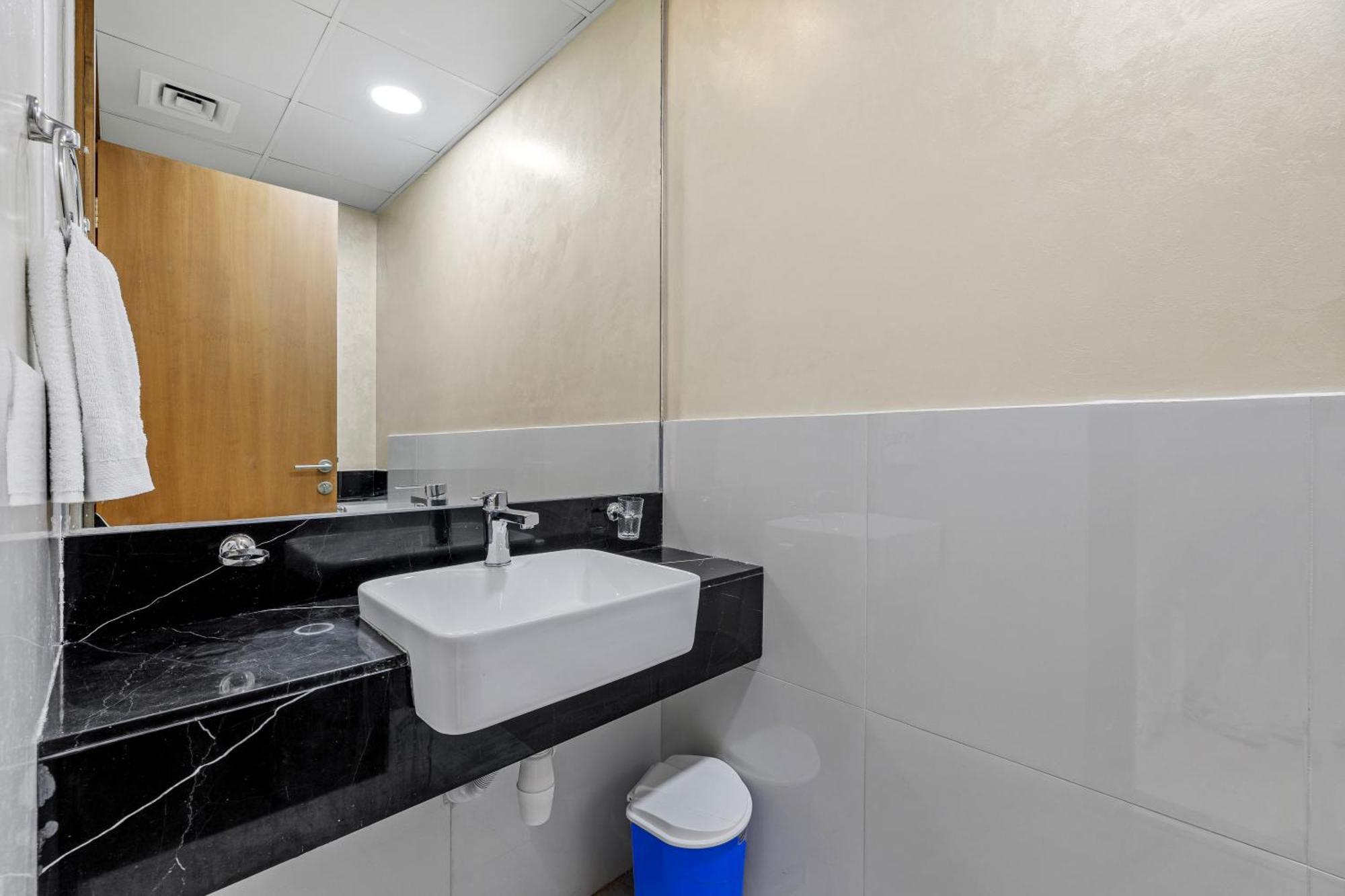 Unlock Waters Edge Lejlighed Dubai Eksteriør billede